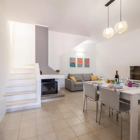 Sant'andrea-250 M From The Beach- Privat Parking-self Check-in - Netflix Vila *